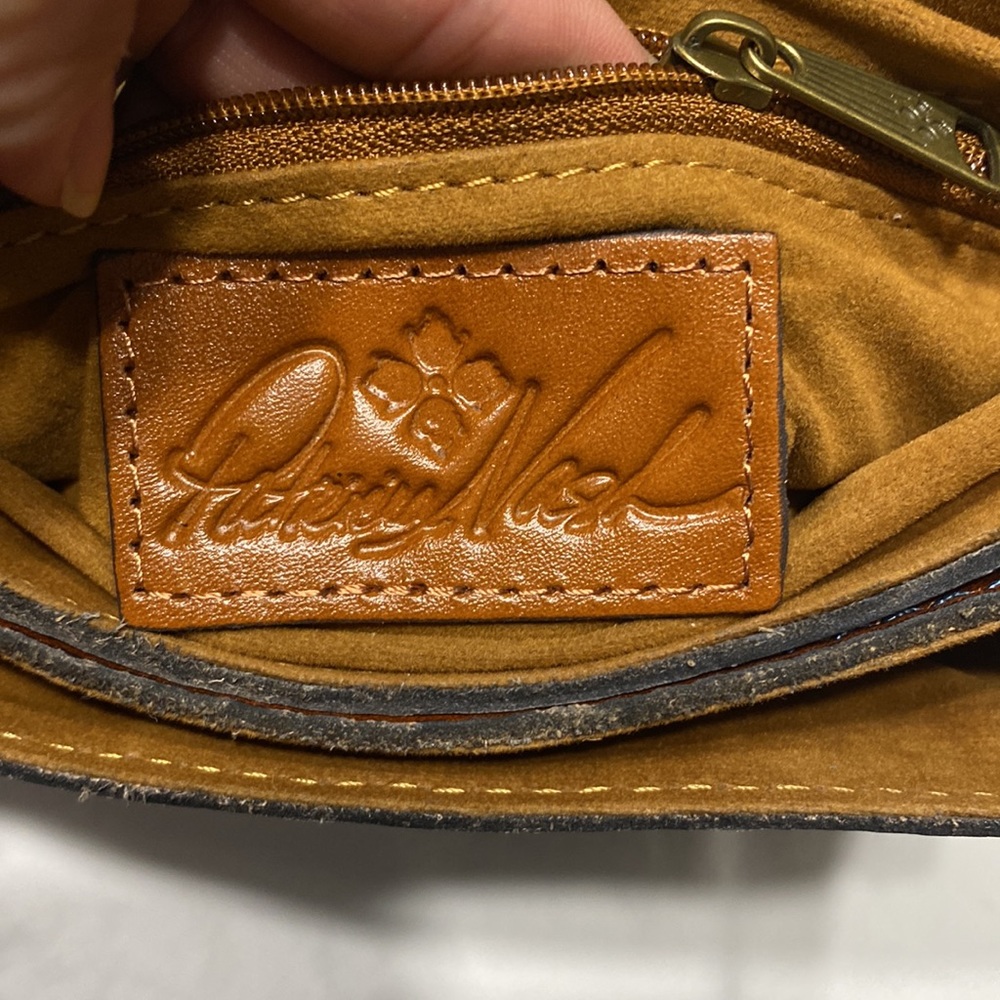 Patria Nash Balluri Crossbody - Picture 10 of 13